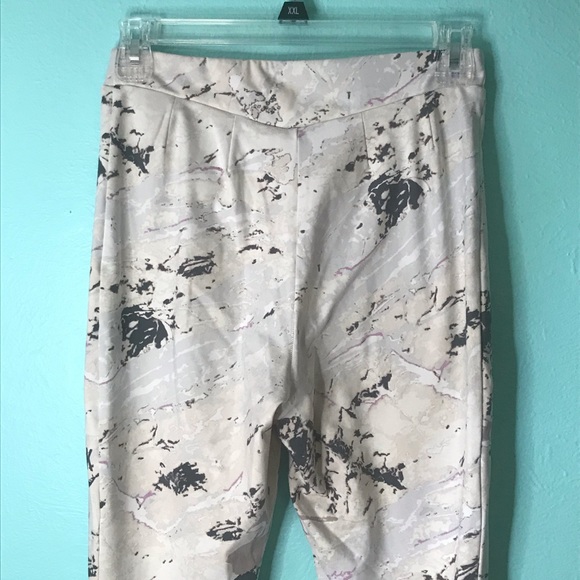 ORI LEGGINGS
Gymshark Womens marble leggings - Picture 5 of 6